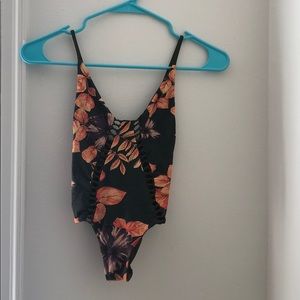 San Lorenzo one piece